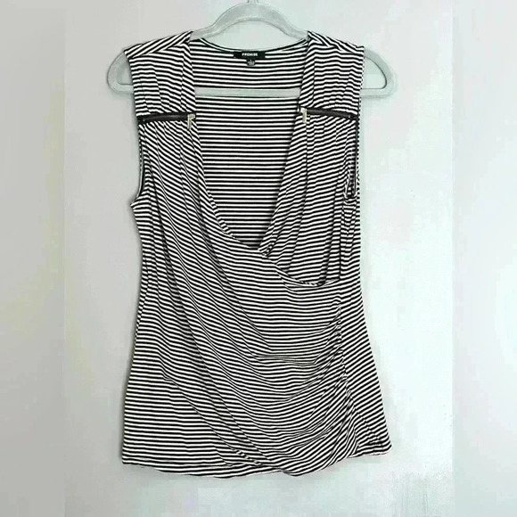 Premise Black & White Stripe Women's Shirt (X7) - Picture 1 of 5